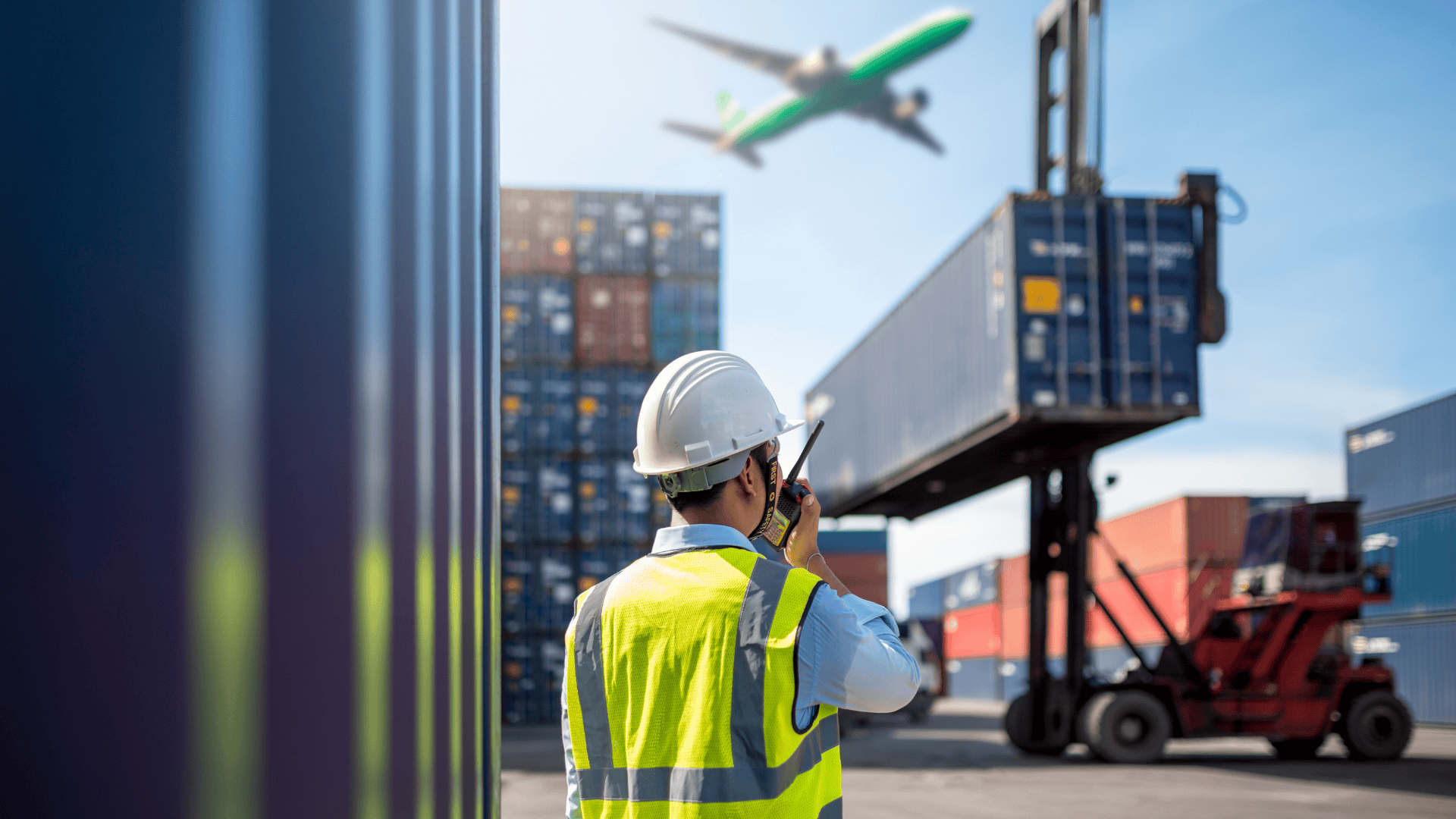 Taking-Advantage-of-Dubais-Opportunities-with-Load-Master-Training-1